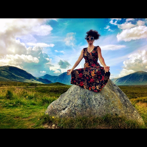 Meet your Posher, Rebecca - Picture 5 of 7